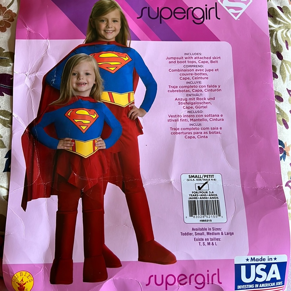 Supergirl Halloween Costume. Woke once. Come with cape and belt.